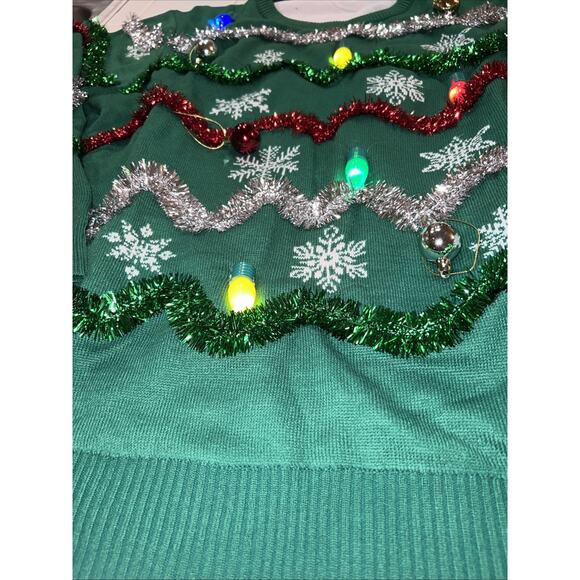 Giggling Get Up Ugly Christmas Sweater Light Up Mens Xl New - Picture 5 of 8